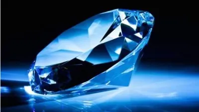 التحقيق مع عامل بتهمة سرقة حجر ألماس من داخل شركة بالجمالية 