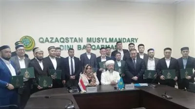 السفيرة المصرية لدى كازخستان تلتقي المفتي العام والأئمة والوعاظ الكازاخ