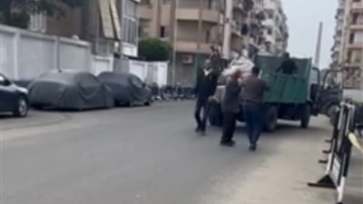 التحقيق مع مدير الإشغالات صاحب واقعة الاعتداء على جامع البلاستيك ببورسعيد