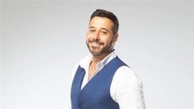 أول تعليق من أحمد السعدني عقب تكريم والده في حفل إنرجي