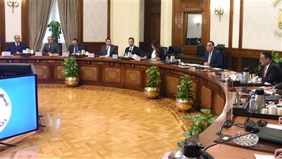 رئيس الوزراء يتابع آليات إدارة وتشغيل الشبكة الوطنية الموحدة للطوارئ والسلامة العامة