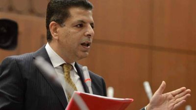 برلماني يطالب بإصدار تشريع لفرض أسعار جبرية على بعض السلع 