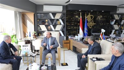 محافظ أسوان: إنشاء مركز للتميز بقيمة 51 مليون يورو