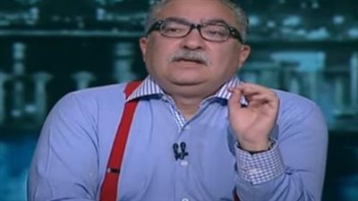 إبراهيم عيسى: 