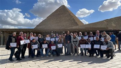 تدريب 40 من العاملين بمنطقة أهرامات الجيزة ضمن برنامج 
