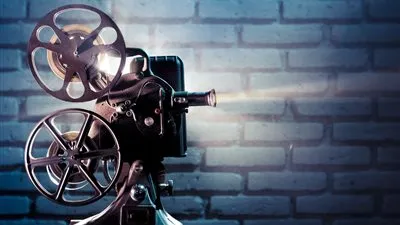 مريم ناعوم: 