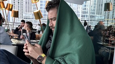 بهذه الطريقة.. معتصم النهار يمزح مع جمهوره (صورة)