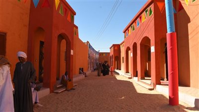 حضور التنمية المستدامة يشاركون الأورمان افتتاح تطوير قرية حاجر المريس بالأقصر