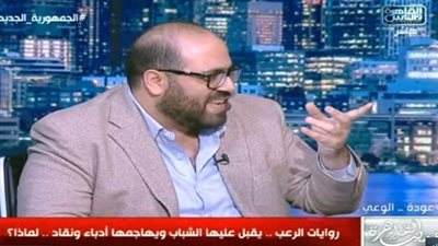 كاتب روايات رعب: بخاف من الضلمة والمهرجين والأطفال.. وكتاباتي علاج نفسي