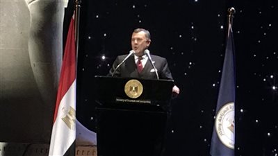 الوزير يقدم التحية للآثاريين في عيدهم ويصرح 