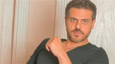 الموت يفجع الفنان طارق صبري 