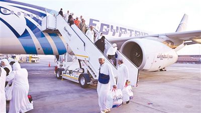 خطوات حجز تأشيرة الحج والعمرة شاملة الإقامة إلكترونيًا