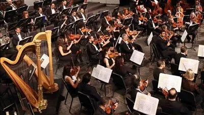 السيمفوني يحتفي بشاعر الكوميديا الإلهية على المسرح الكبير