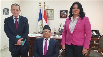 مباحثات مع سفير نيبال بالقاهرة لتعزيز التعاون في مجال السياحة