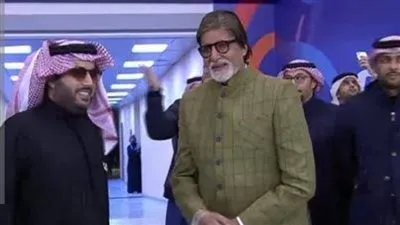 تركي آل شيخ يكرم اميتاب باتشان وميل جيبسون ومايكل باي في حفل جوي آووردوز-joy awards 