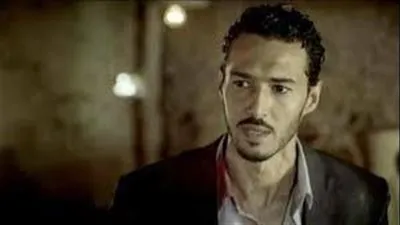 بعد عزاء والدته.. أحمد هارون يتصدر تريند”جوجل”