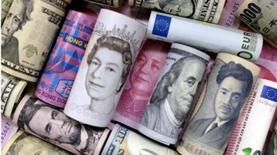 بعد اعتماد الروبل الروسي.. ننشر أسعار العملات العربية والأجنبية اليوم الإثنين