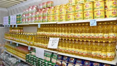 سعر الزيت اليوم الأحد 12-3-2023 في السوق المحلي