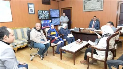  محافظ الدقهلية يترأس لجنة اختبارات وظيفة نائب رئيس مدينة (صور)