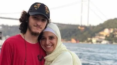 “ كنت وما زلت مصدر سعادتي”..حنان ترك تحتفل بعيد ميلاد نجلها