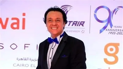 محمد صلاح آدم يدخل في صراع بين الحق والواجب في مسرحية 