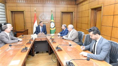 محافظ الدقهلية يلتقي بمساعد وزير الري ورئيس قطاع الرصد لتفعيل الكيانات الاقتصادية