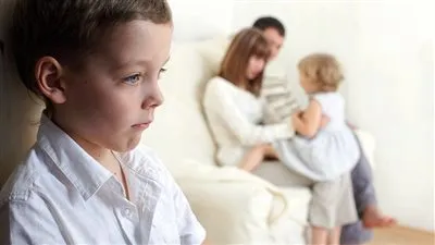 استشاري: الطفل قد يُعاني من فراغ عاطفي في عمر مبكر لهذا السبب 