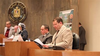 وزير المالية: مستمرون في تطوير المنظومة الجمركية لتخفيف الأعباء عن المستوردين والمواطنين 