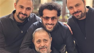 تركي آل الشيخ ينشر صورًا له برفقة جورج وسوف.. ويعلق: 