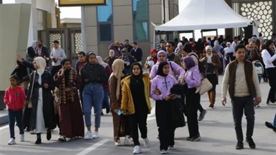 فتح أبواب معرض القاهرة الدولي للكتاب للجمهور من العاشرة صباحًا 
