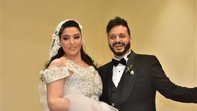 نجوم الفن يحتفلون بزفاف إيساف ورضوى فى مدينتي (صور)