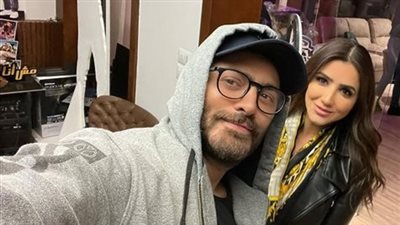 بعد إعلان وقوف مي عمر أمام تامر حسني في 