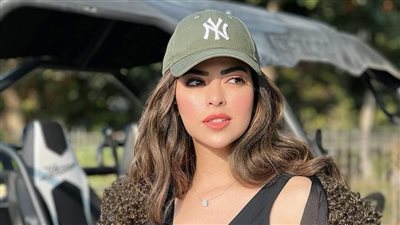 شاهد.. ميرنا جميل تخطف الأنظار في أحدث إطلالة لها