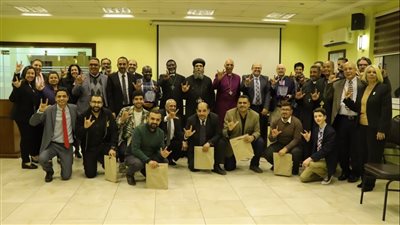 رئيس الأسقفية يفتتح حفل إطلاق إنجيل مرقس بلغة الإشارة