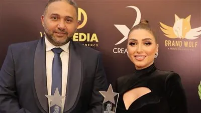 تكريم روجينا ورؤوف عبد العزيز عن 