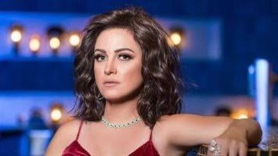 ريهام عبد الغفور تعيش حالة من النشاط الفني 