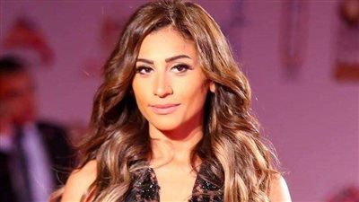 اللجنة النقابية المهنية للعاملين بصناعة السينما والأفلام تشكر دينا الشربيني 