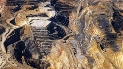 أكثر من مليون أوقية احتياطي استراتيجي.. تفاصيل بدء إنتاج الذهب في منجم 