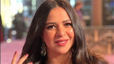 إيمي سمير غانم تستعيد ذكريات والدها: