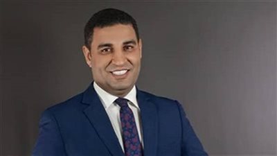 مصطفى ثابت يقدم روشتة الاختيار الصحيح للتعليم الجامعي.. ومفاجأة للخريجين (فيديو)