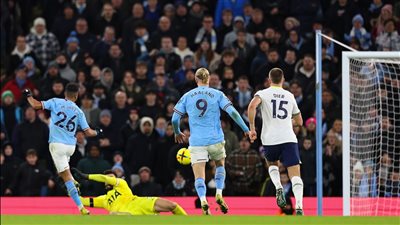 عاجل.. جوارديولا يعلن تشكيل مانشستر سيتي لمواجهة توتنهام في الدوري الإنجليزي