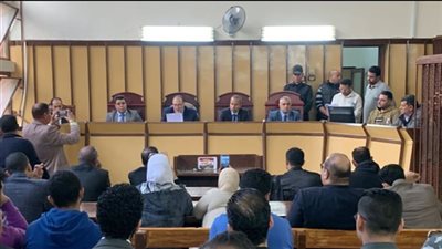 قاضي محكمة جنايات بورسعيد يوجه كلمة لقاتل فرد أمن قبل حكم إعدامه