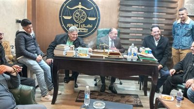 جلسة صلح تنهي خلاف بين مهندسين وصاحب محل بالمنوفية