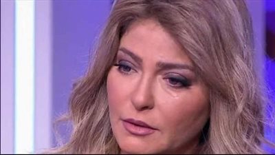 في مداخلتها مع عمرو أديب.. علا غانم تستغيث من زوجها.. وتؤكد: 