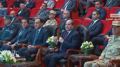 عاجل.. السيسى يرد على مطالب توجيه الاهتمام إلى الصناعة فقط (فيديو)