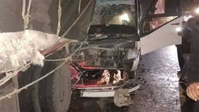 عاجل.. إصابة 15 شخصا في حادث تصادم على طريق طنطا المحلة الكبرى (صور)