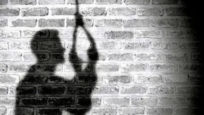 ضائقة مادية.. تفاصيل تخلص عامل جراج من حياته شنقًا في الوراق