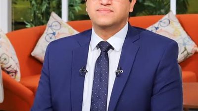 باحث: التجربة المصرية للخروج من الأزمة للتنمية أصبحت مصدر إلهام عالمي