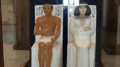 الحب في زمن القدماء المصريين.. خبير يحكي عن قصص العشق قديمًا 