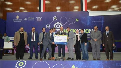 رئيس جامعة بنها: تنفيذ 125 قافلة شاملة استهدفت 35 ألف مواطن